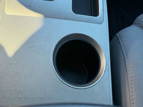 Used 2014 Toyota Tacoma 4x4 Double Cab image 9