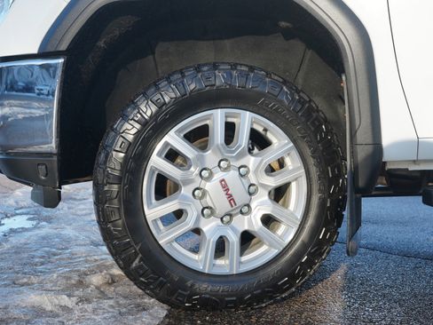 Used 2021 GMC Sierra 3500 SLT w/ SLT Premium Package image 31