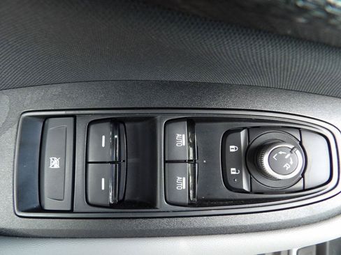 Used 2024 Subaru Outback Premium AWD/4WD image 14