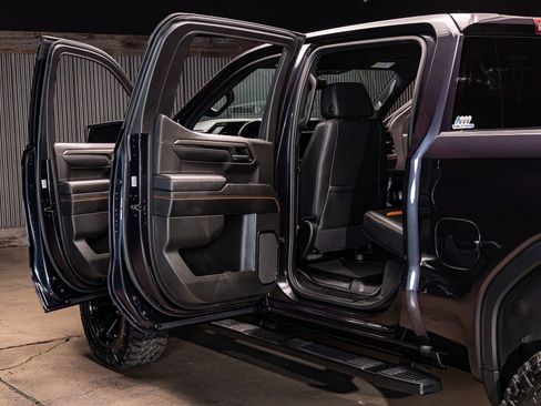 Used 2022 GMC Sierra 1500 AT4 w/ AT4 Premium Package image 30