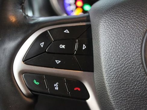 Used 2019 Jeep Grand Cherokee High Altitude AWD/4WD image 15
