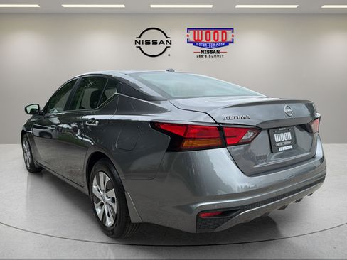 Certified 2025 Nissan Altima 2.5 S FWD image 4
