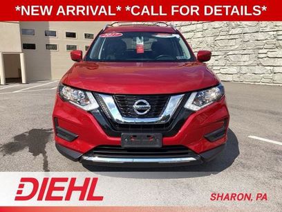 Used 2017 Nissan Rogue SV