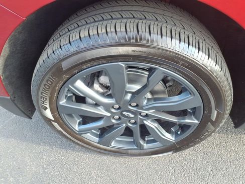 Used 2023 Chevrolet Equinox RS AWD/4WD image 28