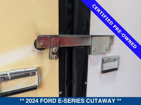 Certified 2024 Ford E-350 and Econoline 350 Super Duty w/ Power Windows & Locks Group RWD image 22