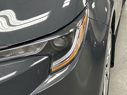 Certified 2025 Toyota Corolla LE FWD image 6