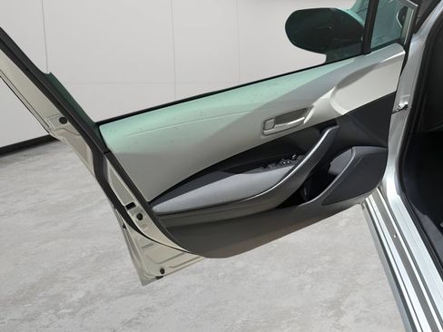 Used 2026 Toyota Corolla LE FWD image 4