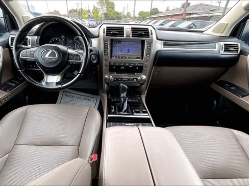 Used 2021 Lexus GX 460 Premium w/ Premium Plus Package AWD/4WD image 18