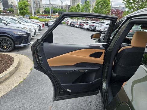 Used 2025 Lexus RX 350 Premium w/ Accessory Package (Z1) FWD image 21