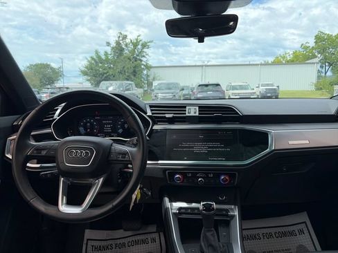 Used 2025 Audi Q3 2.0T Premium AWD/4WD image 12