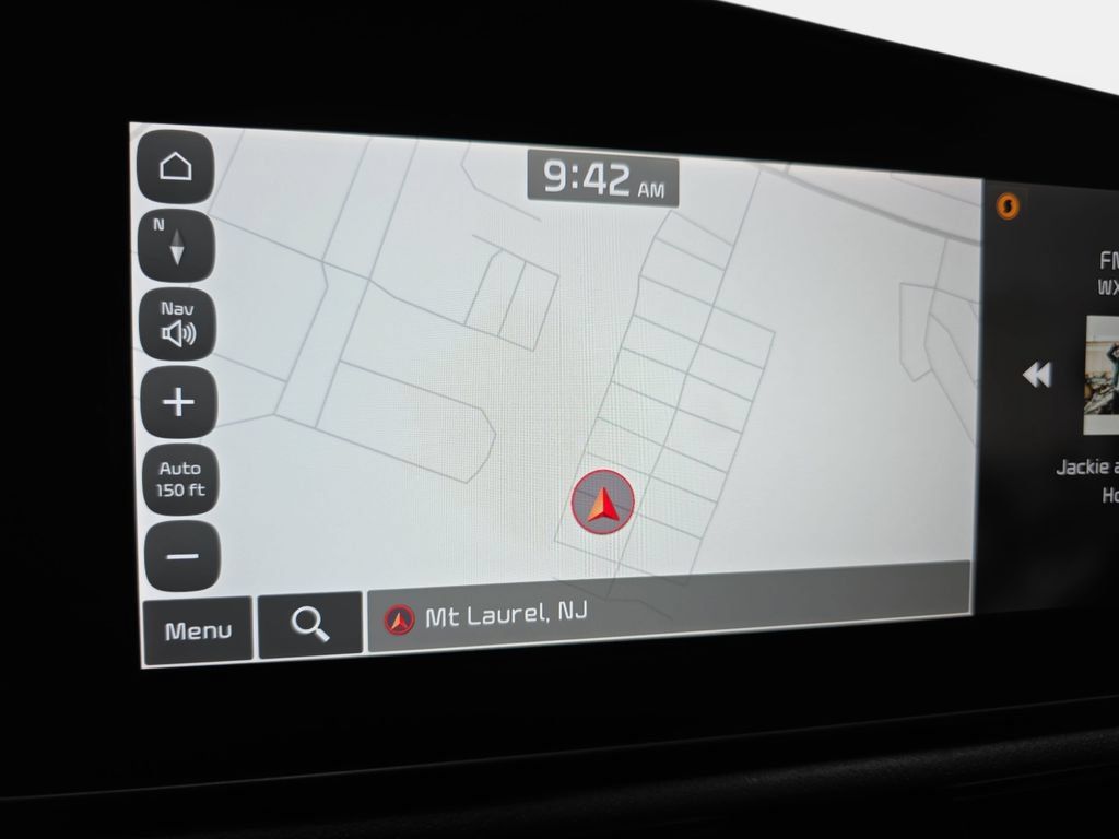 Used 2025 Kia Niro FWD image 21