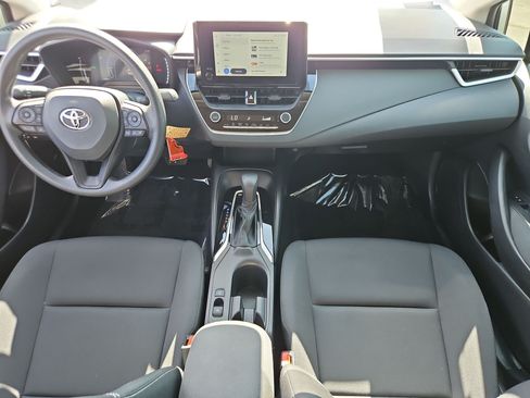 Used 2026 Toyota Corolla LE FWD image 21