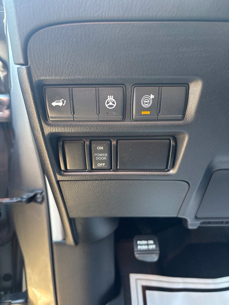 Used 2023 Nissan Armada SL w/ Cargo Package AWD/4WD image 14