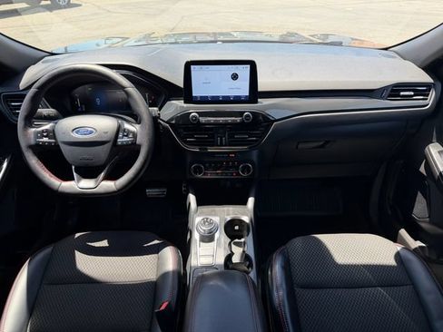 Used 2024 Ford Escape ST-Line w/ Equipment Group 301A FWD image 17