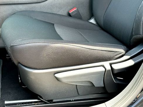 Used 2024 Nissan Sentra SV FWD image 12