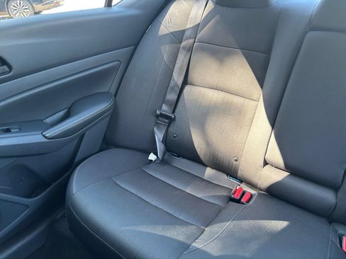 Used 2025 Nissan Altima 2.5 SV FWD image 39