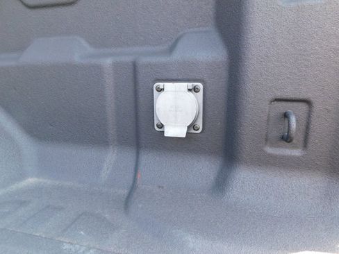 Used 2023 GMC Canyon AT4X AWD/4WD image 6