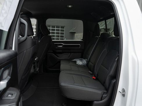 New 2026 RAM 1500 Big Horn AWD/4WD image 18