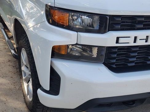 Used 2022 Chevrolet Silverado 1500 Custom image 5