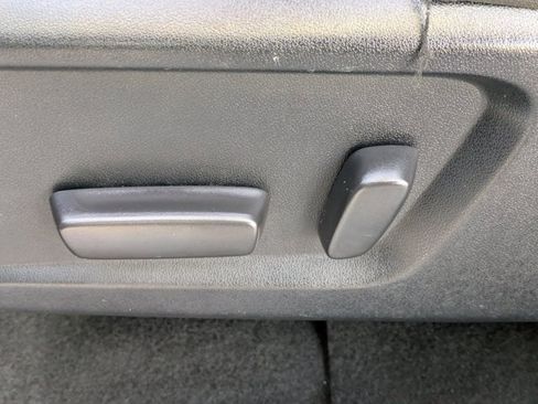 Used 2018 Toyota Tundra SR5 image 18