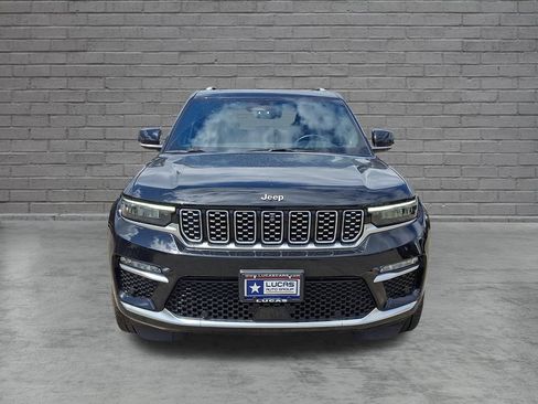 Used 2023 Jeep Grand Cherokee Summit AWD/4WD image 4