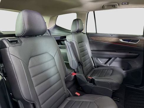 New 2026 Volkswagen Atlas SEL image 28