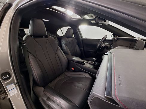 Used 2022 Lexus UX 250h F Sport w/ F Sport Premium Package image 26