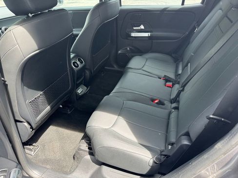 Used 2023 Mercedes-Benz EQB 300 4MATIC w/ Exclusive Package image 25