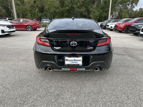 Used 2024 Toyota GR86 image 5