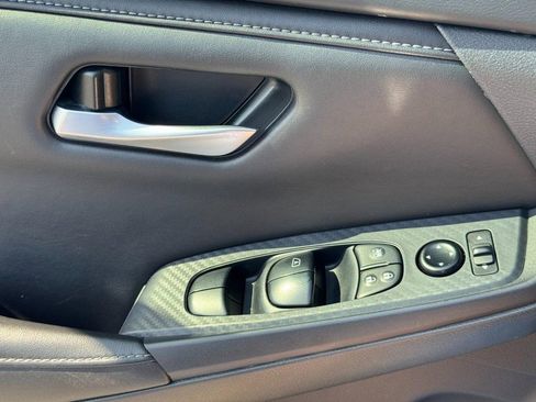 Used 2024 Nissan Sentra SV image 21