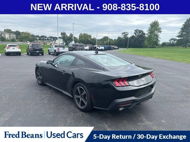 Certified 2024 Ford Mustang Coupe RWD image 6