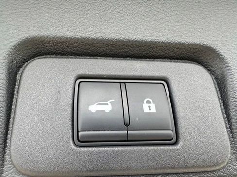 Used 2024 Nissan Rogue Platinum w/ Platinum Premium Package AWD/4WD image 12