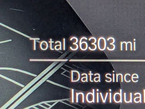 Used 2021 BMW M3 Competition image 26