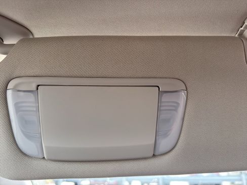 Used 2025 Subaru Outback Touring image 25