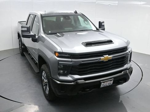 Used 2025 Chevrolet Silverado 2500 Custom w/ Custom Convenience Package AWD/4WD image 54