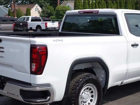 Used 2024 GMC Sierra 1500 Pro w/ Fleet Convenience Package AWD/4WD image 11