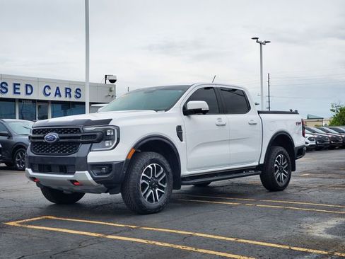Used 2024 Ford Ranger Lariat w/ FX4 Off-Road Package AWD/4WD image 32