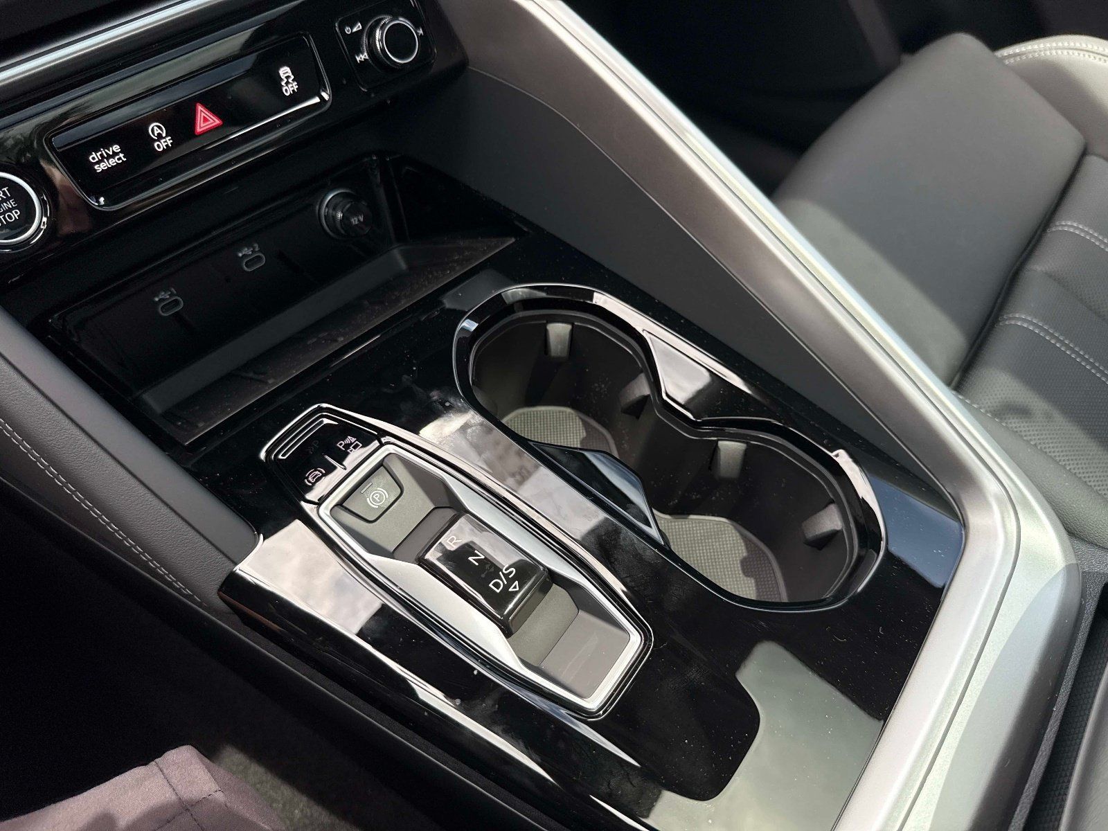 New 2026 Audi Q5 Premium Plus AWD/4WD image 25