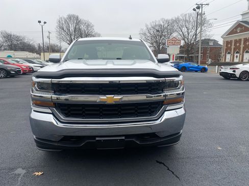 Used 2018 Chevrolet Silverado 1500 LT image 2