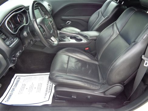 Used 2018 Dodge Challenger R/T Plus image 21