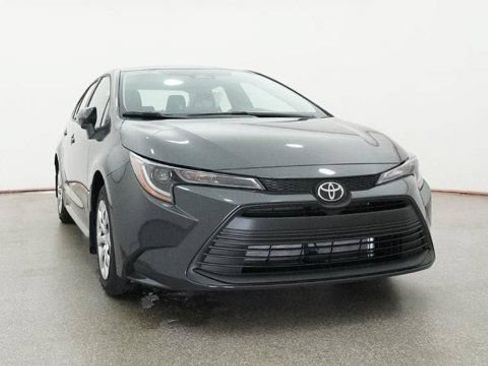 New 2026 Toyota Corolla LE FWD image 29