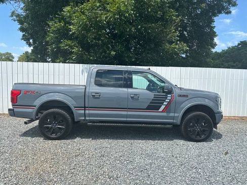 Used 2019 Ford F150 Lariat w/ Equipment Group 502A Luxury AWD/4WD image 6