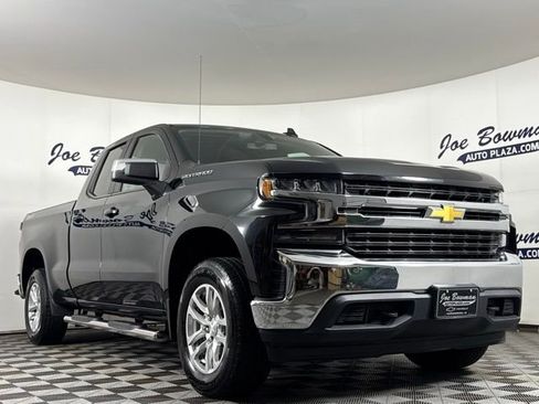 Used 2019 Chevrolet Silverado 1500 LT w/ All-Star Edition image 5