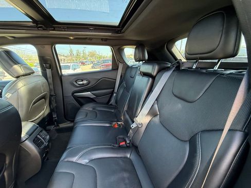 Used 2021 Jeep Cherokee Latitude Lux 80th Anniv w/ Quick Order Package 26U 80TH AWD/4WD image 23