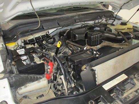 Used 2016 Ford F250 XL w/ Power Equipment Group image 26