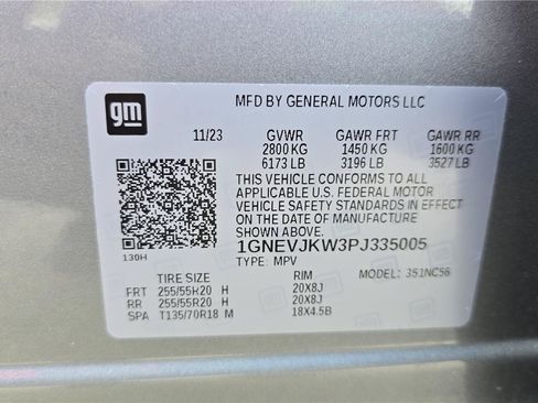 Used 2023 Chevrolet Traverse RS AWD/4WD image 30