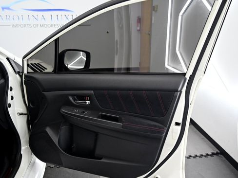 Used 2016 Subaru WRX STI image 22