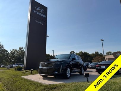 Used 2024 Cadillac XT6 Luxury