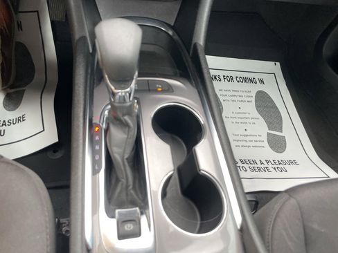 Used 2024 Chevrolet Malibu LT image 20