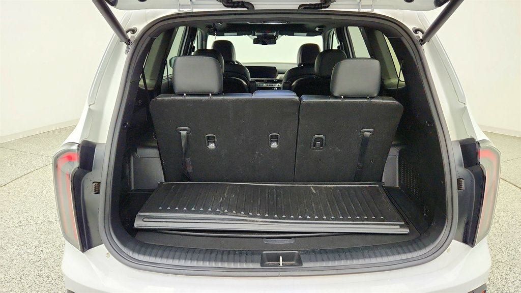 Used 2025 Kia Telluride EX X-Line AWD/4WD image 21